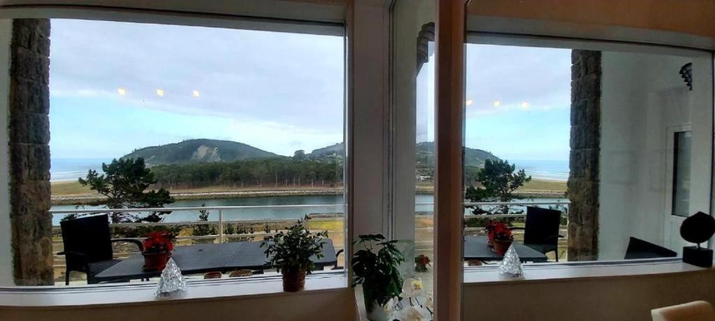 La Villa De Maria I Playa Beach El Puntal Asturias Villaviciosa  Bagian luar foto